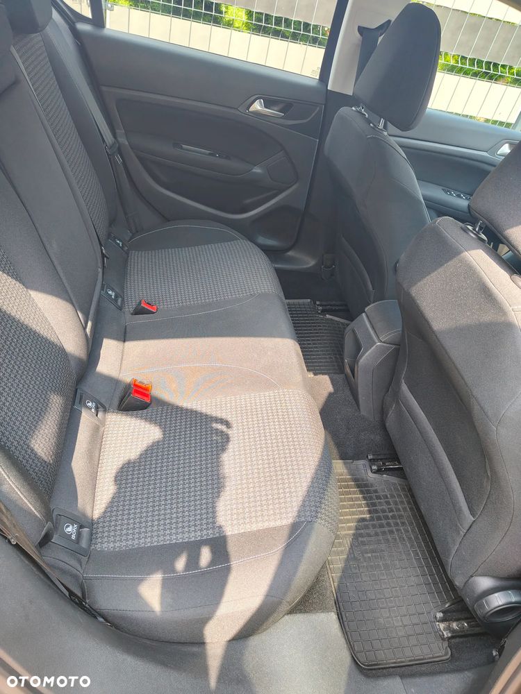 Peugeot 308 1.6 BlueHDi Style S&S - 17