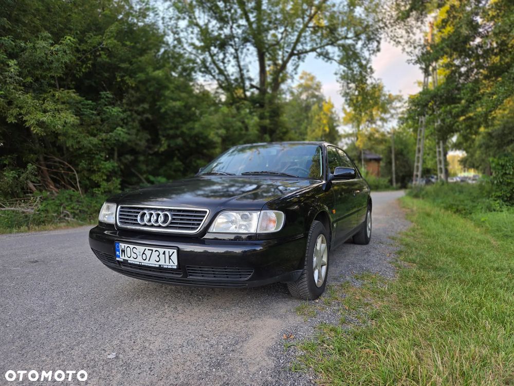 Audi A6 2.0 E - 1