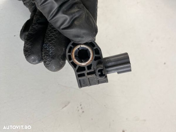 Senzor impact airbag bara fata jos VOLVO V40 V40CC 2012+ 31451526 - 2