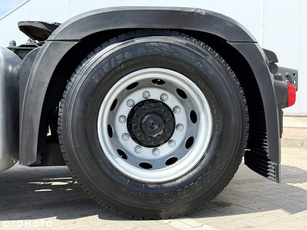 Mercedes-Benz ACTROS F 1845 / STANDARD / SALON PL - 16