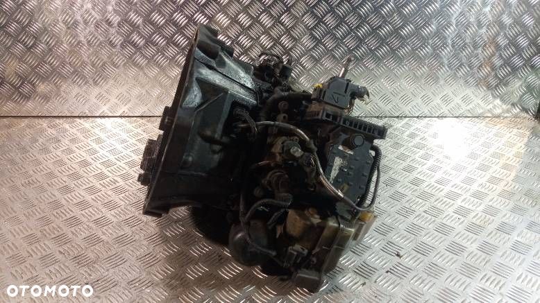 SKRZYNIA BIEGÓW AUTOMAT CITROEN C4 PICASSO 20DS22 - 3