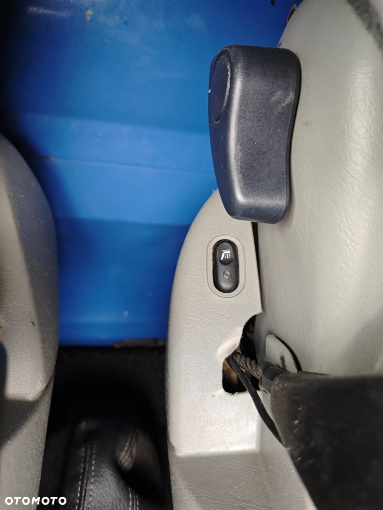Renault TRAFIC - 12
