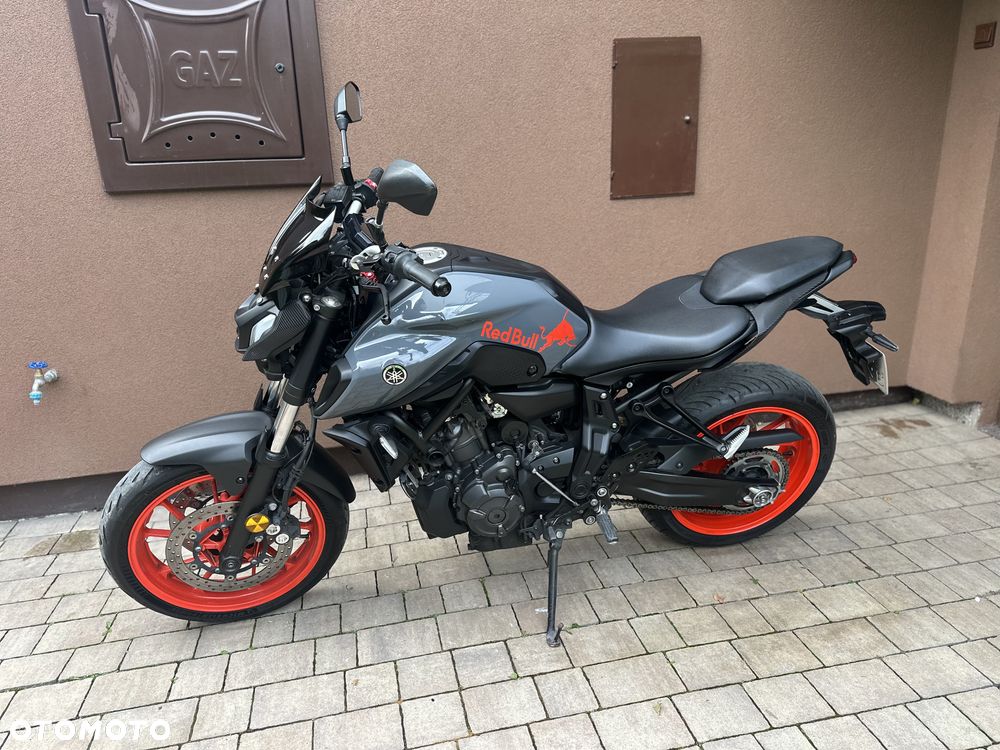 Yamaha MT - 18