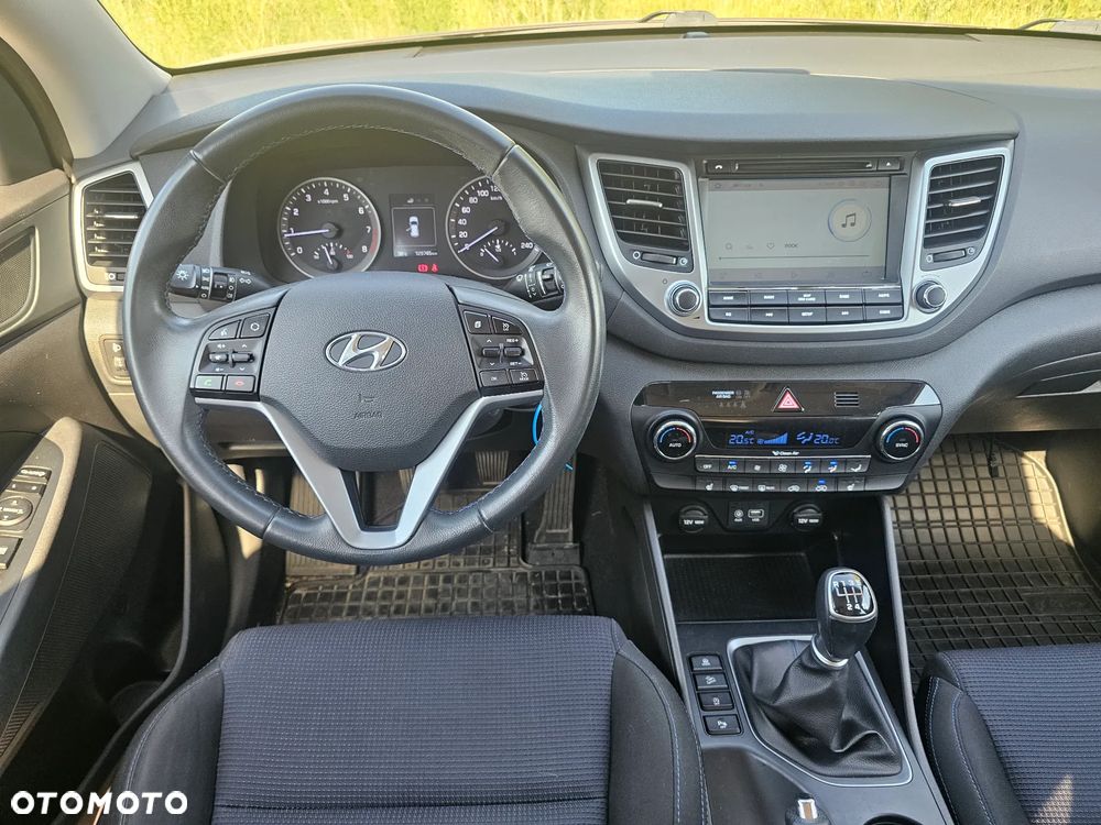 Hyundai Tucson blue 1.6 GDi 2WD Navi - 10