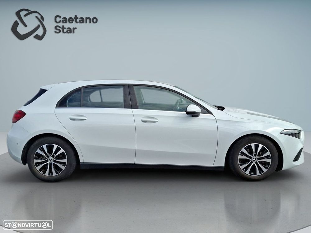 Mercedes-Benz A 200 Style Plus Aut. - 9