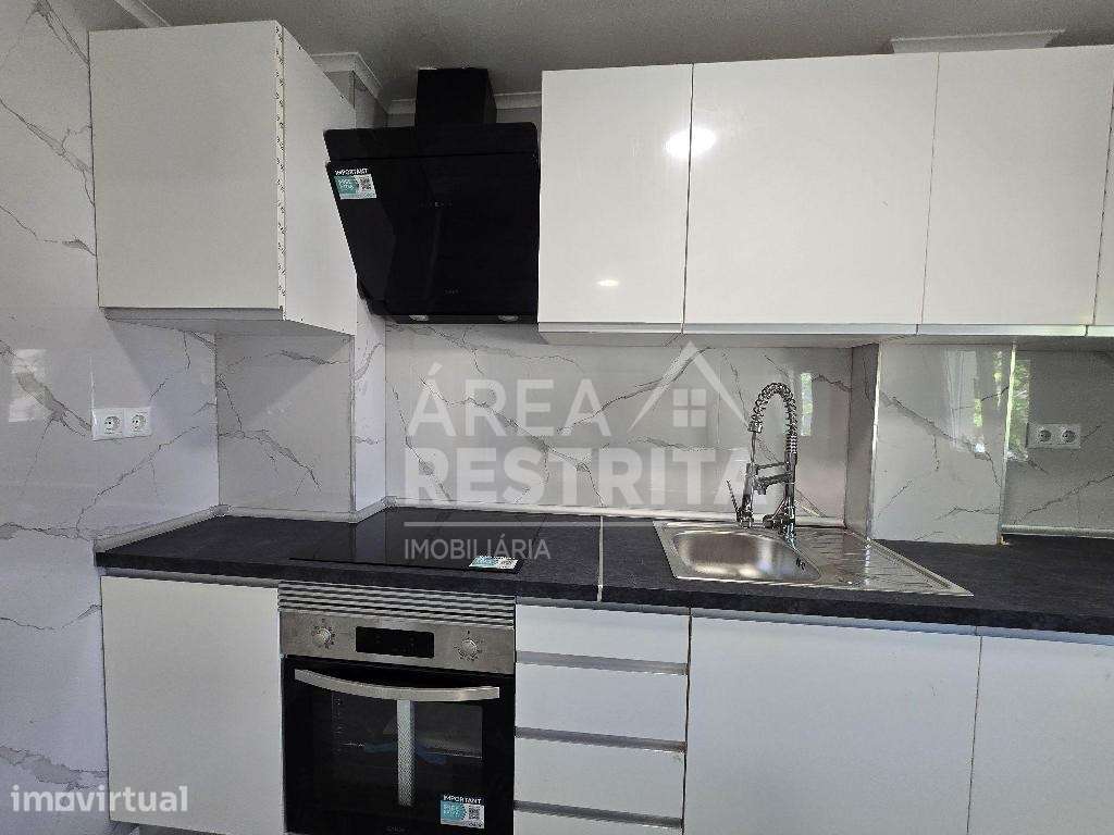 Apartamento T3, Totalmente Remodelado no Laranjeiro - Almada - Grande imagem: 5/20