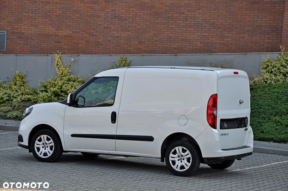 Fiat Doblo - 17