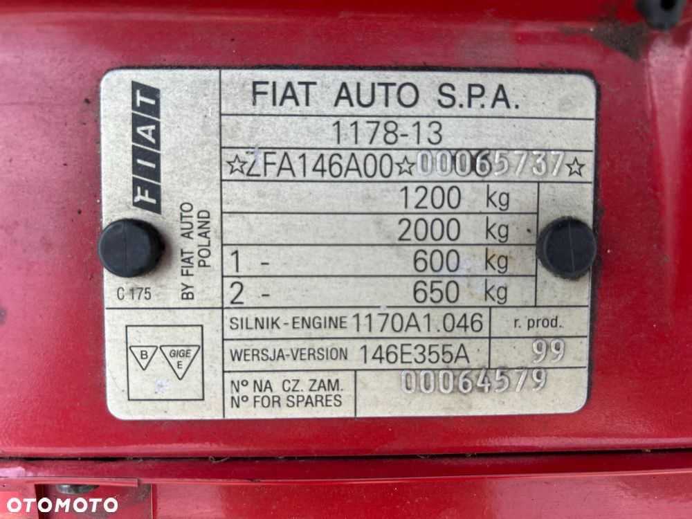 Fiat Uno 899 - 3