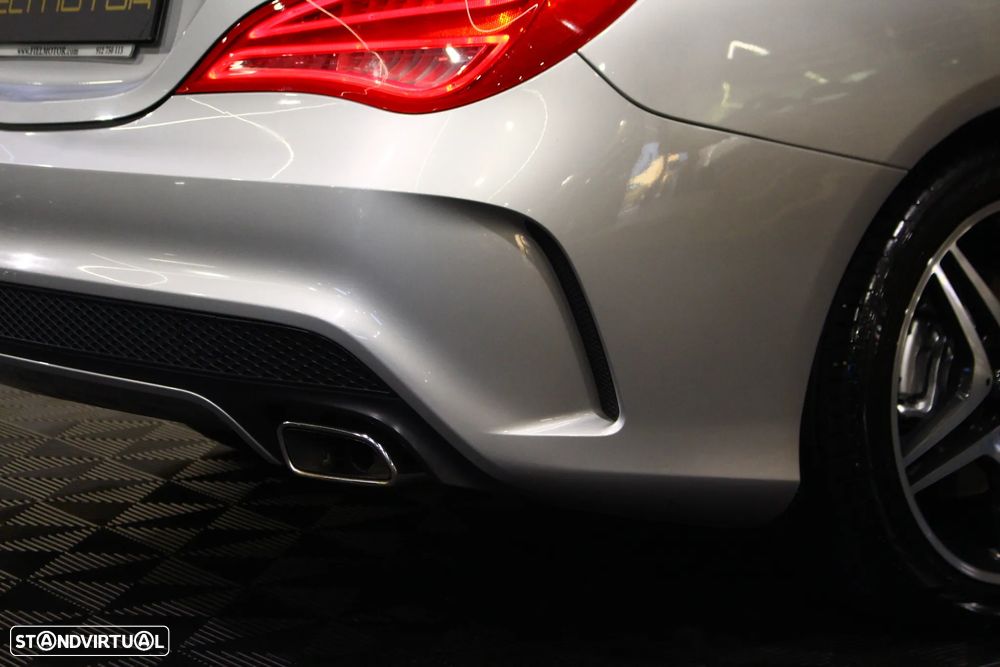 Mercedes-Benz CLA 200 Shooting Brake (CDI) d AMG Line - 12