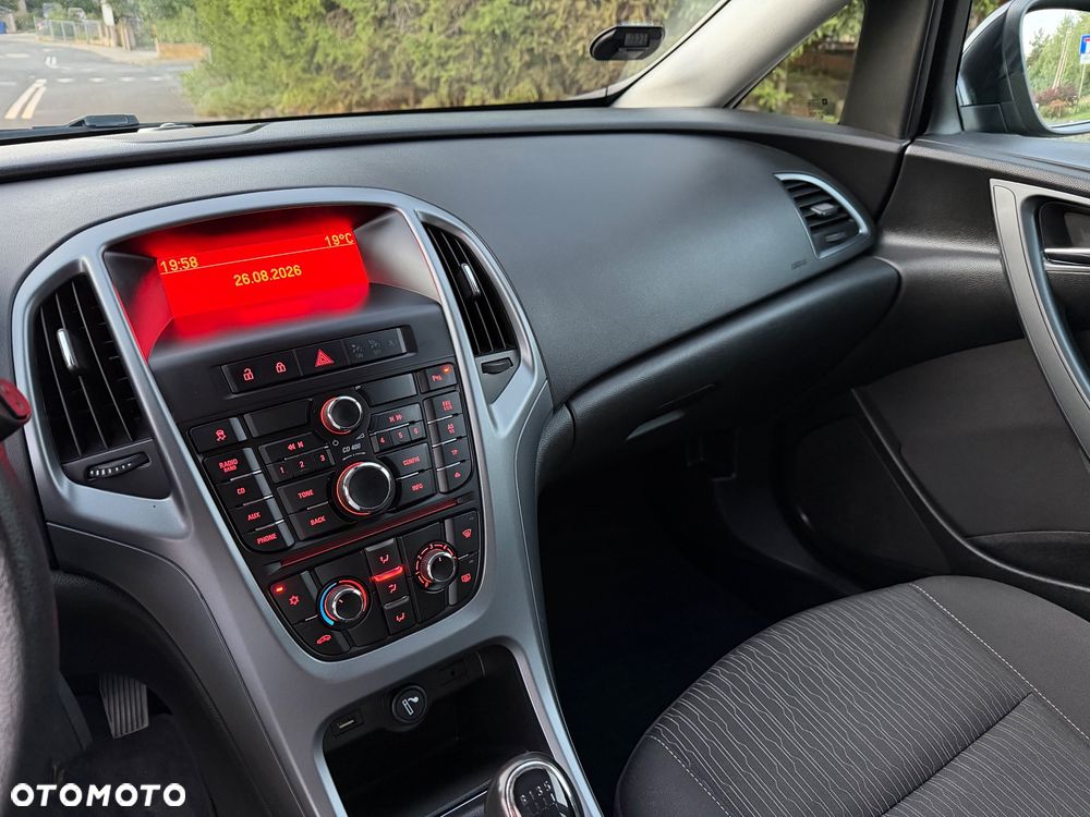Opel Astra 1.4 Turbo - 18
