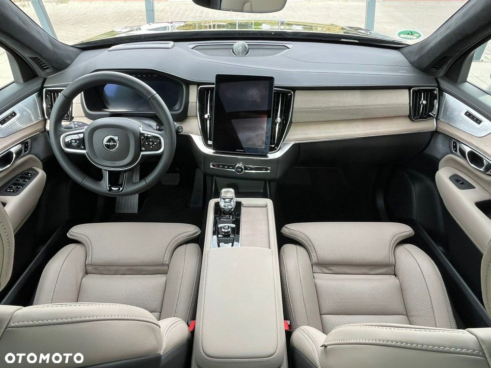 Volvo XC 90 - 16