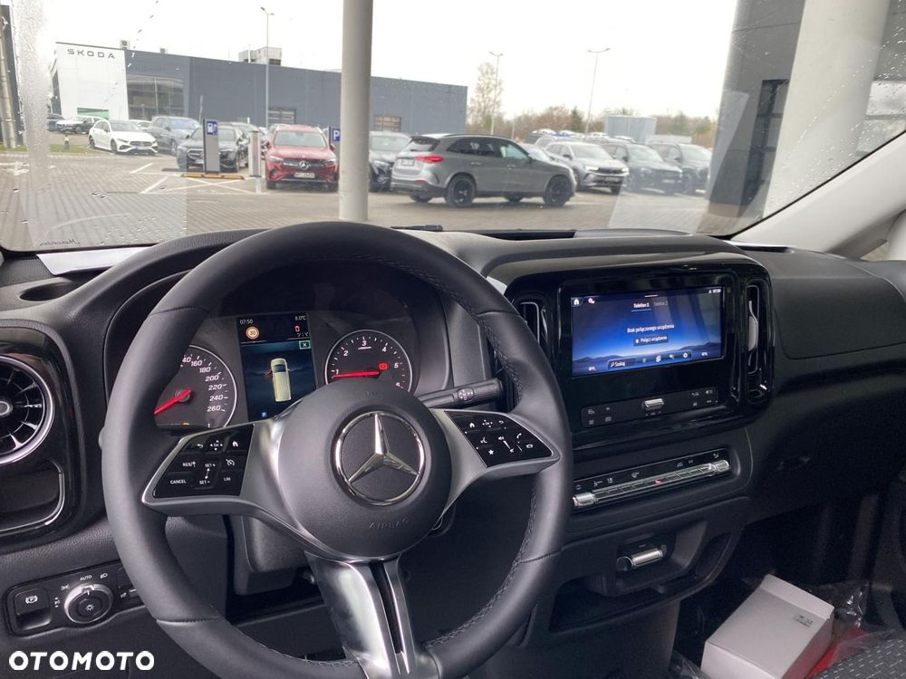 Mercedes-Benz Vito - 11