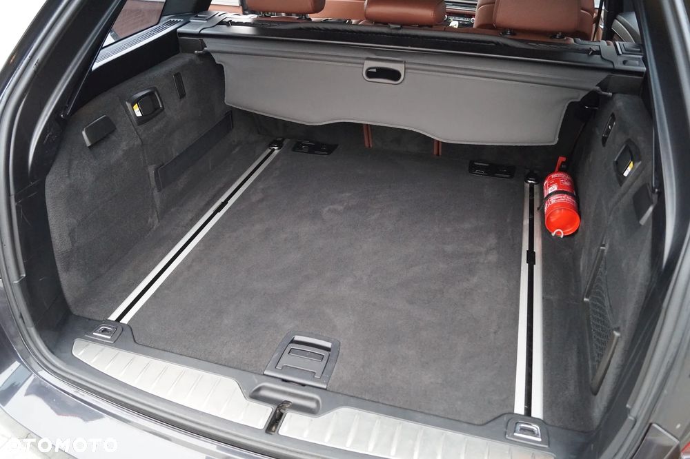 BMW Seria 5 - 29