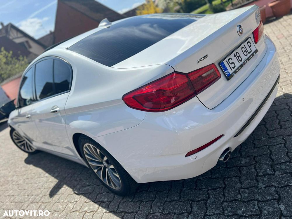 BMW Seria 5 530d xDrive AT - 9