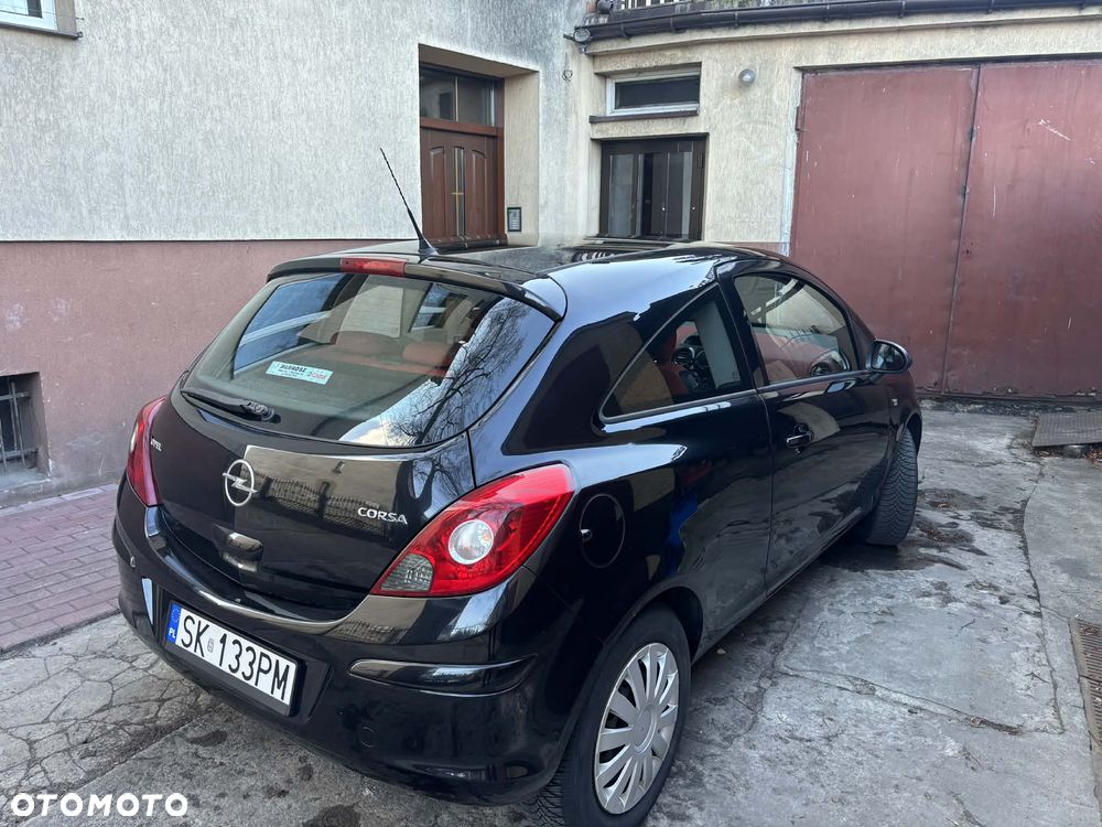 Opel Corsa 1.4 16V Enjoy - 5