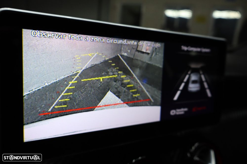 Mercedes-Benz A 45 AMG 4Matic Speedshift 7G-DCT - 34