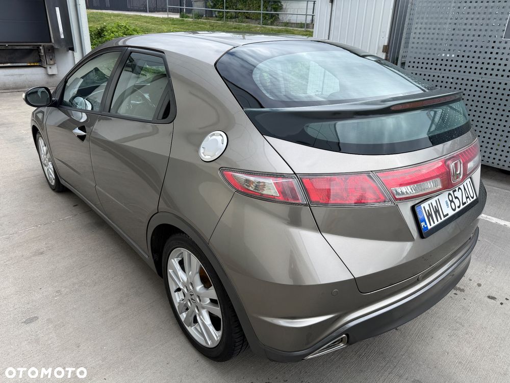Honda Civic 1.8 Sport - 4