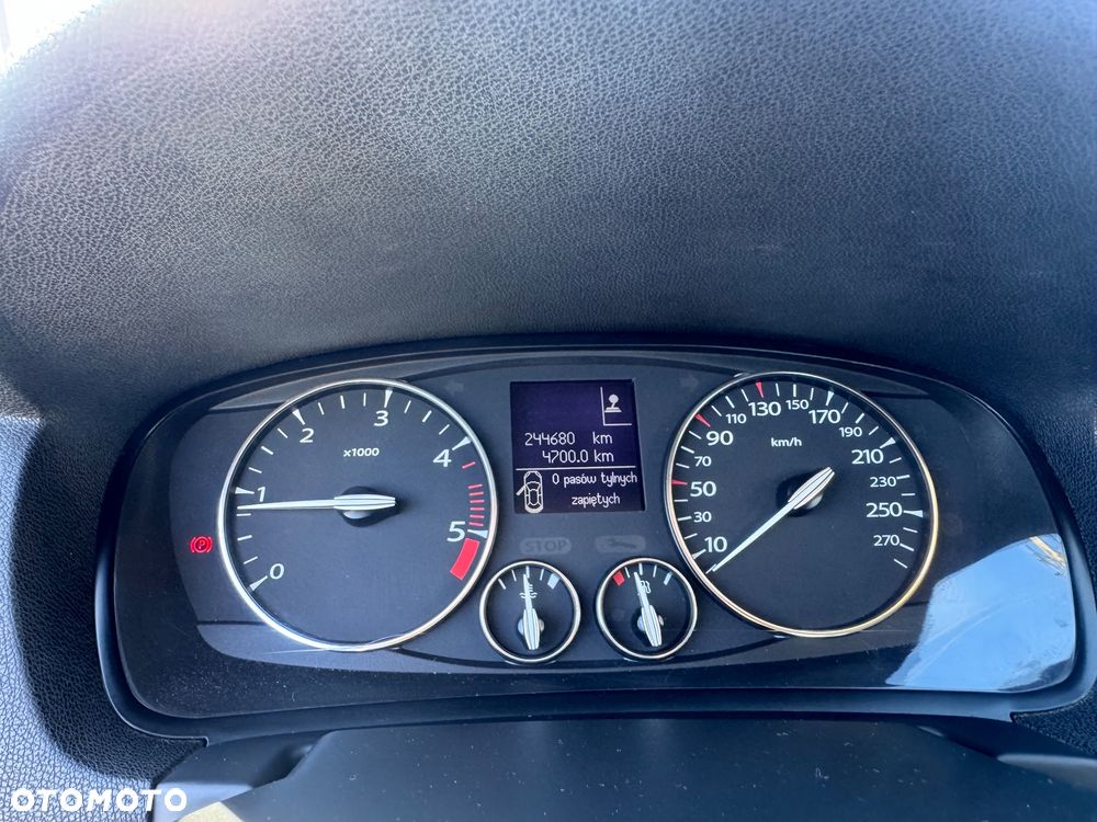 Renault Laguna - 9