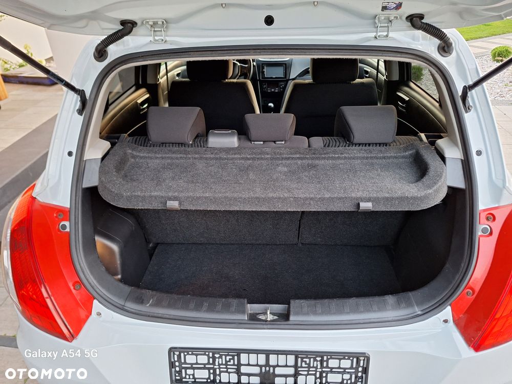 Suzuki Swift - 14