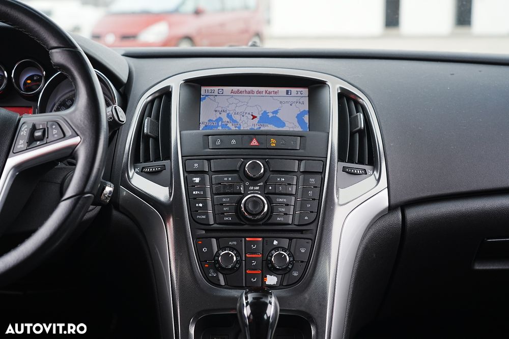 Opel Astra 2.0 CDTI DPF Automatik Cosmo - 8