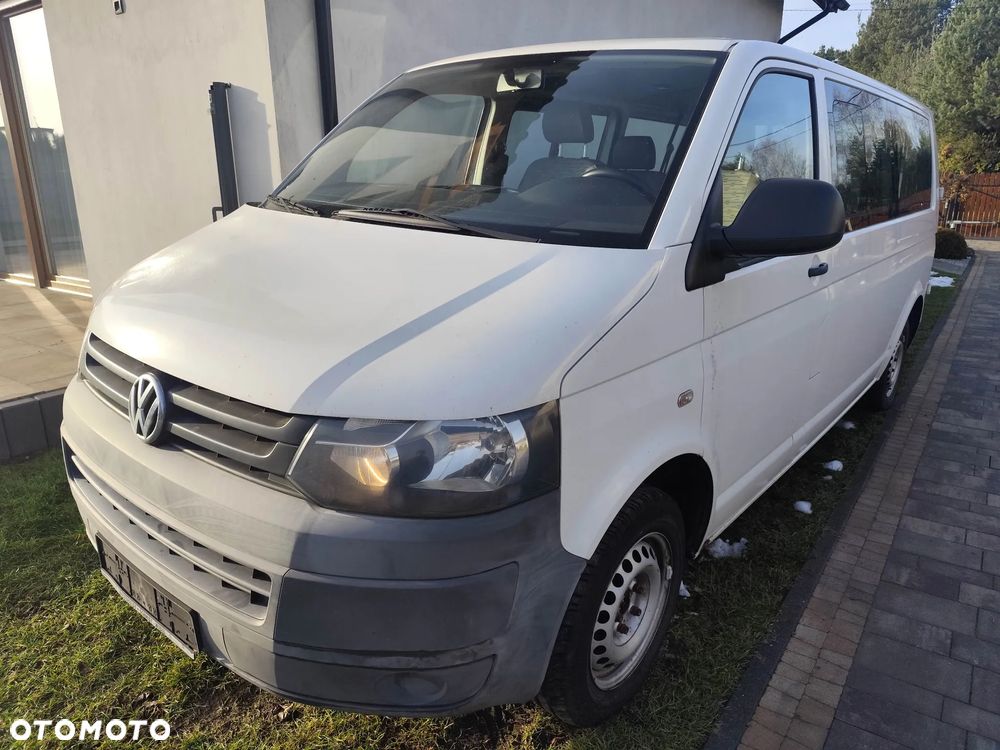 Volkswagen Transporter - 1