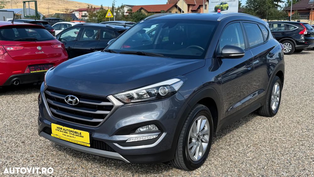Hyundai Tucson 2.0 CRDI 4WD Automatik Style - 3