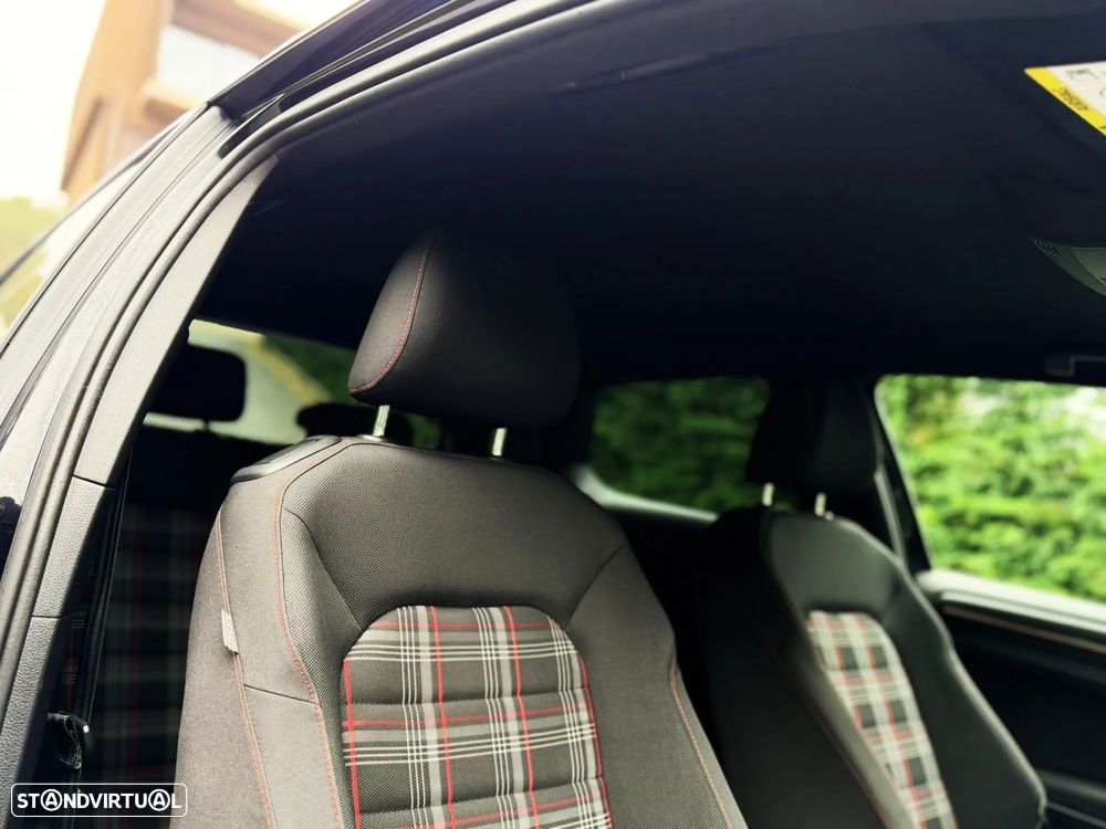 VW Golf GTI 2.0 TSI OPF Performance - 17
