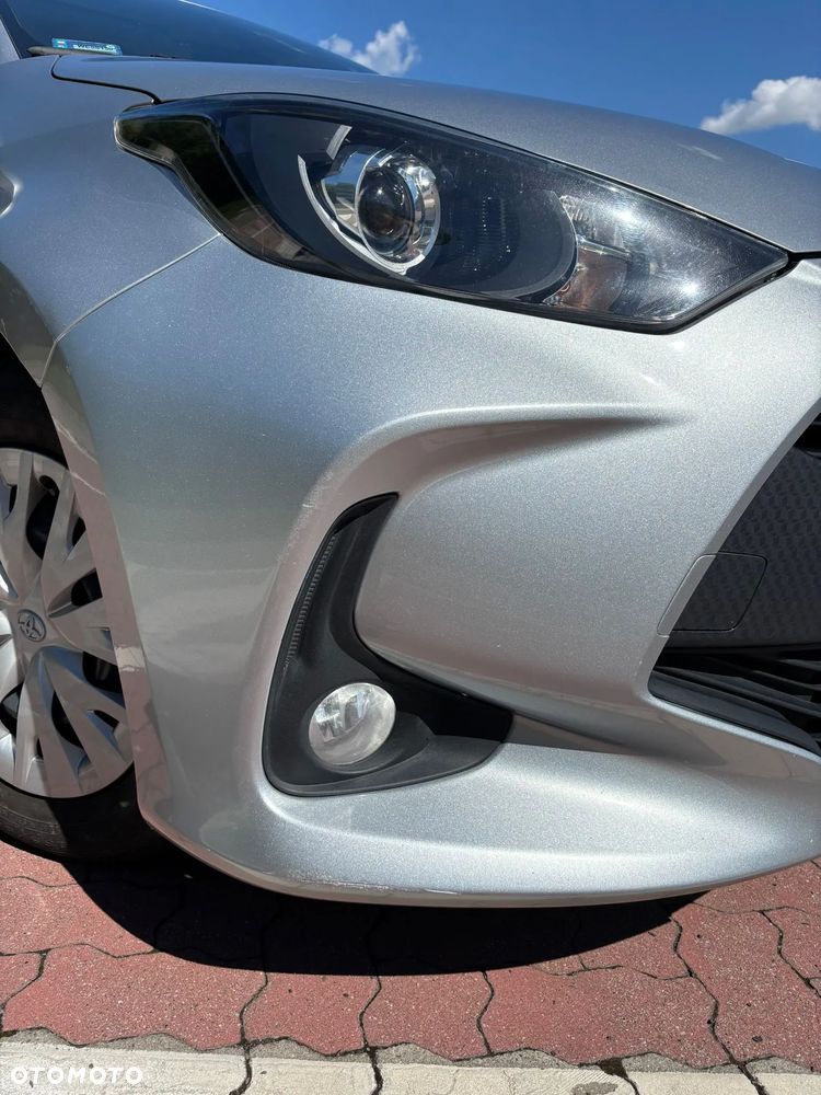 Toyota Yaris Hybrid 1.5 Comfort - 14