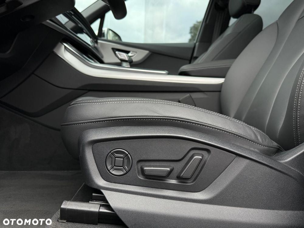Audi Q7 - 18