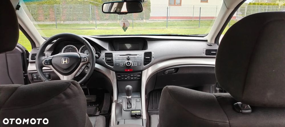 Honda Accord 2.0 Elegance - 19