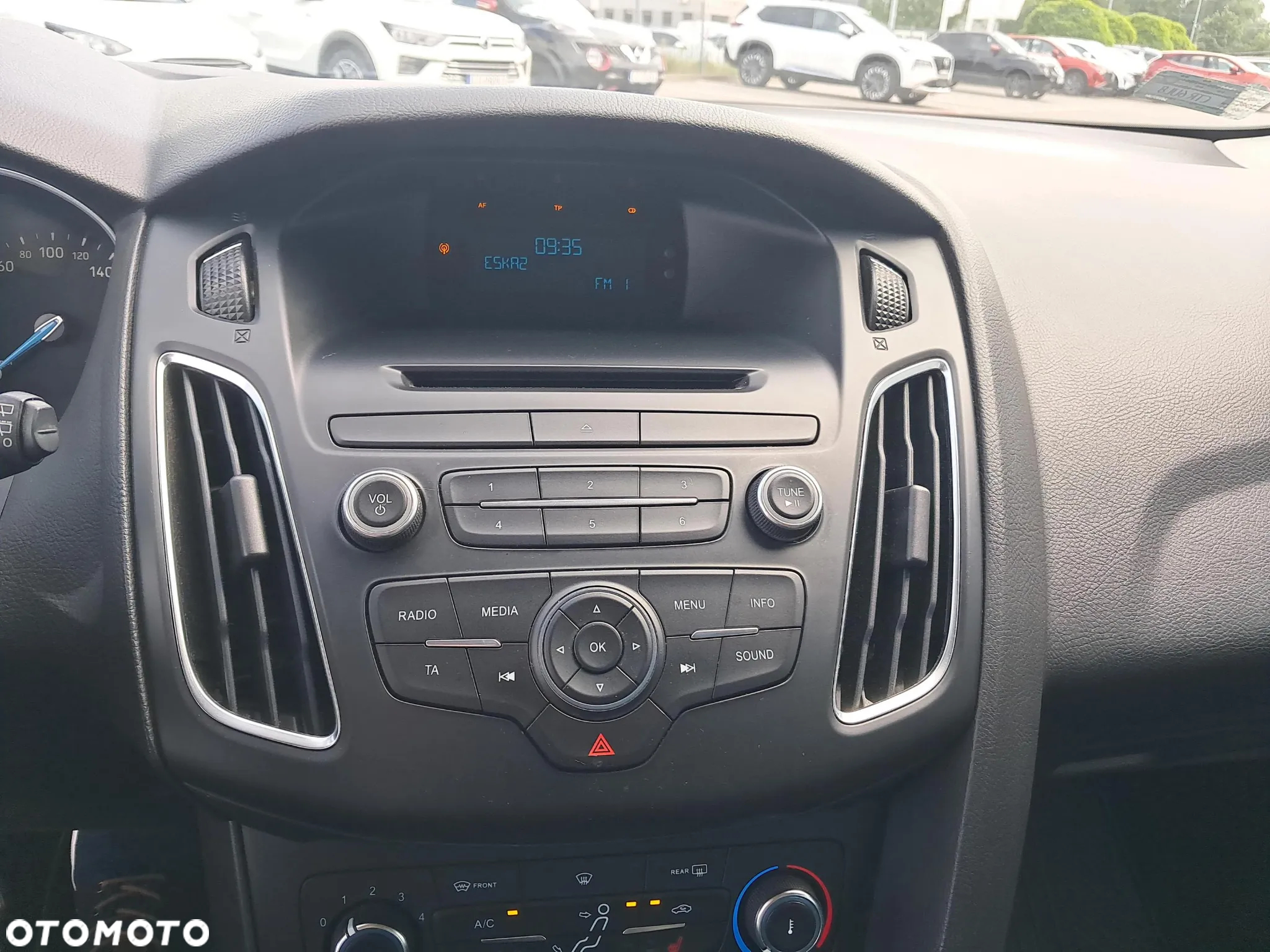 Ford Focus 1.6 Trend - 20