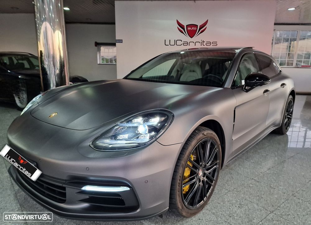 Porsche Panamera Sport Turismo 4S - 1