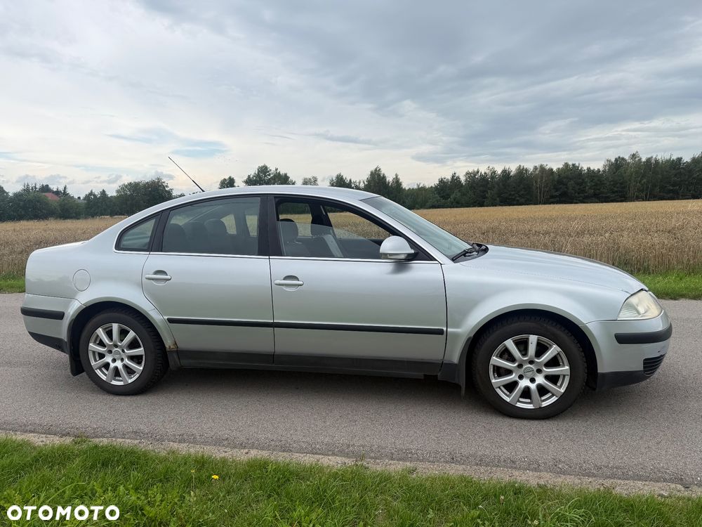 Volkswagen Passat 1.8T Comfortline - 3