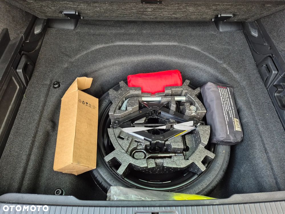 Volkswagen Passat 2.0 TDI EVO Elegance DSG - 17