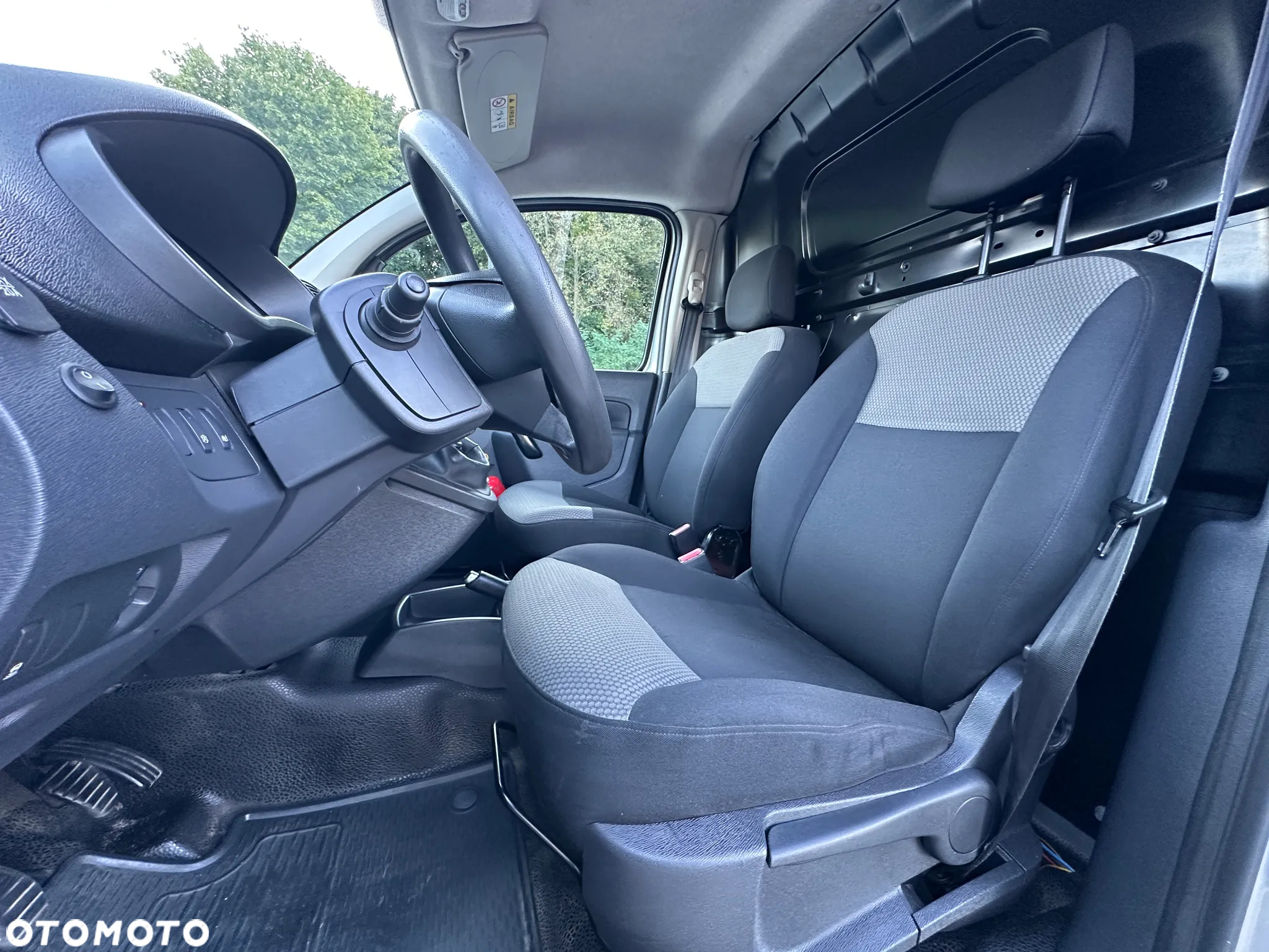Renault Kangoo - 10
