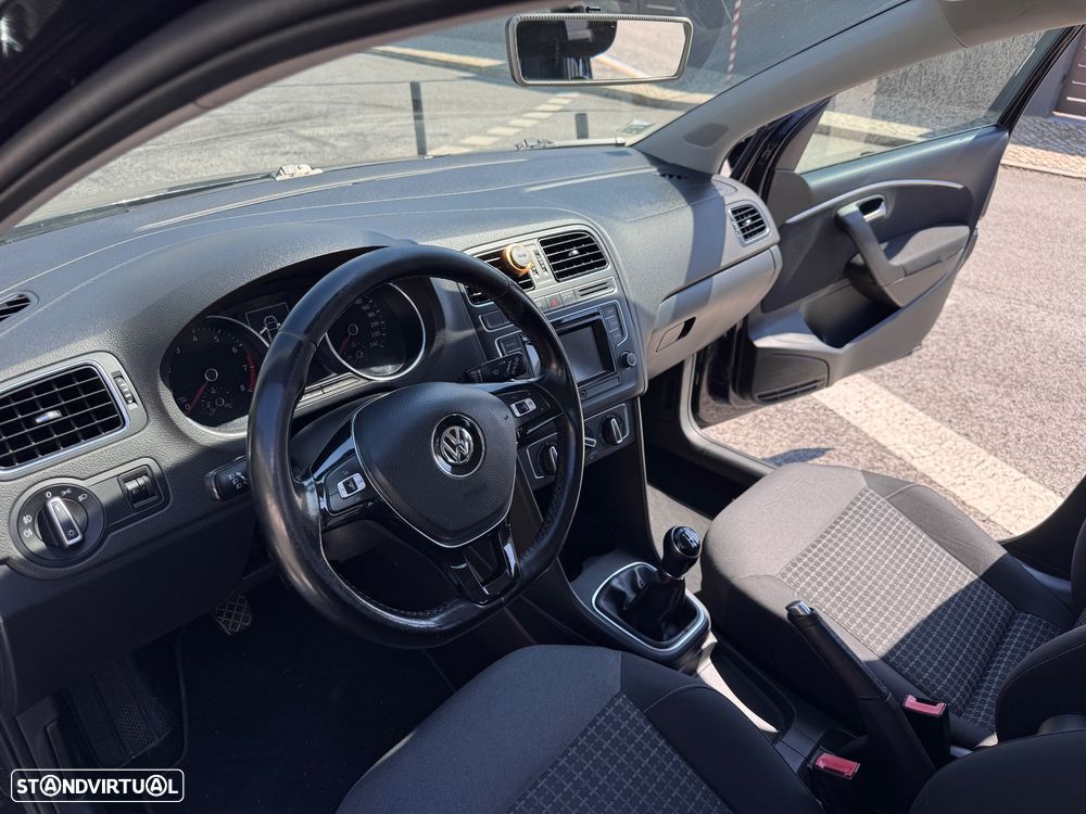 VW Polo 1.0 Trendline - 18