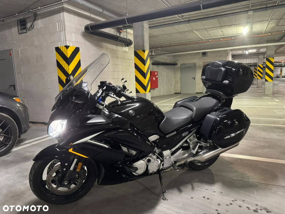 Yamaha FJR - 1