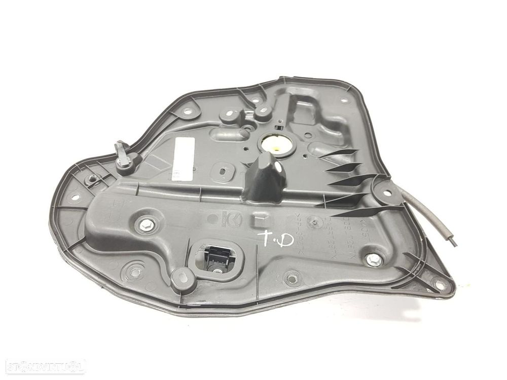 ELEVADOR TRASEIRO DIREITO MAZDA CX-3 DK - 1