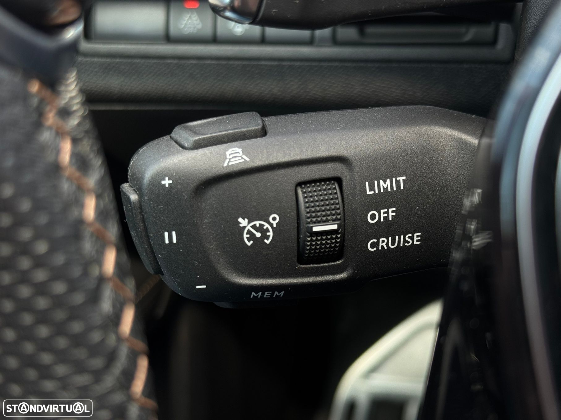 Peugeot 5008 1.5 BlueHDi GT EAT8 - 36