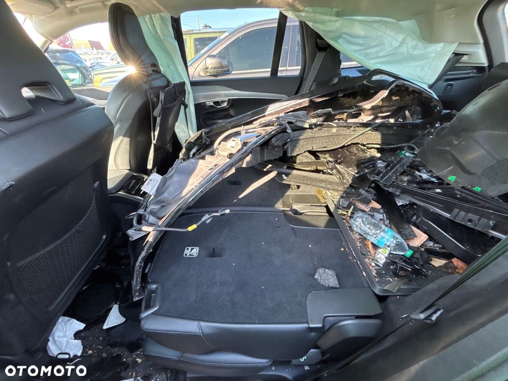 Volvo XC 90 B5 B AWD Core - 16