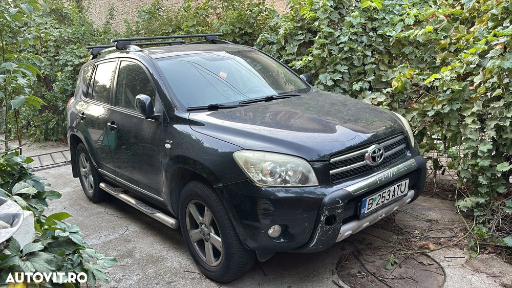 Toyota RAV4 - 2