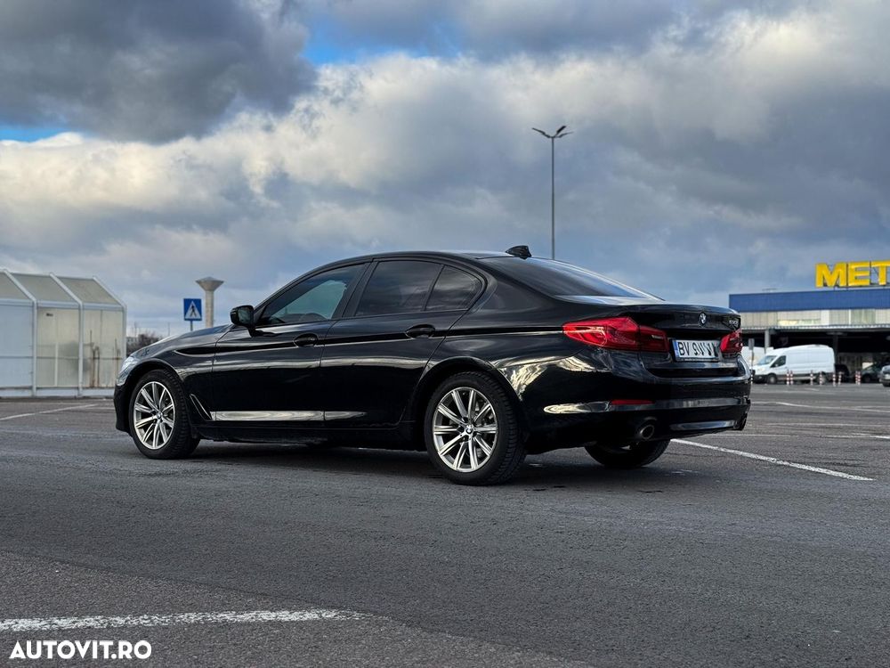BMW Seria 5 530i AT - 6