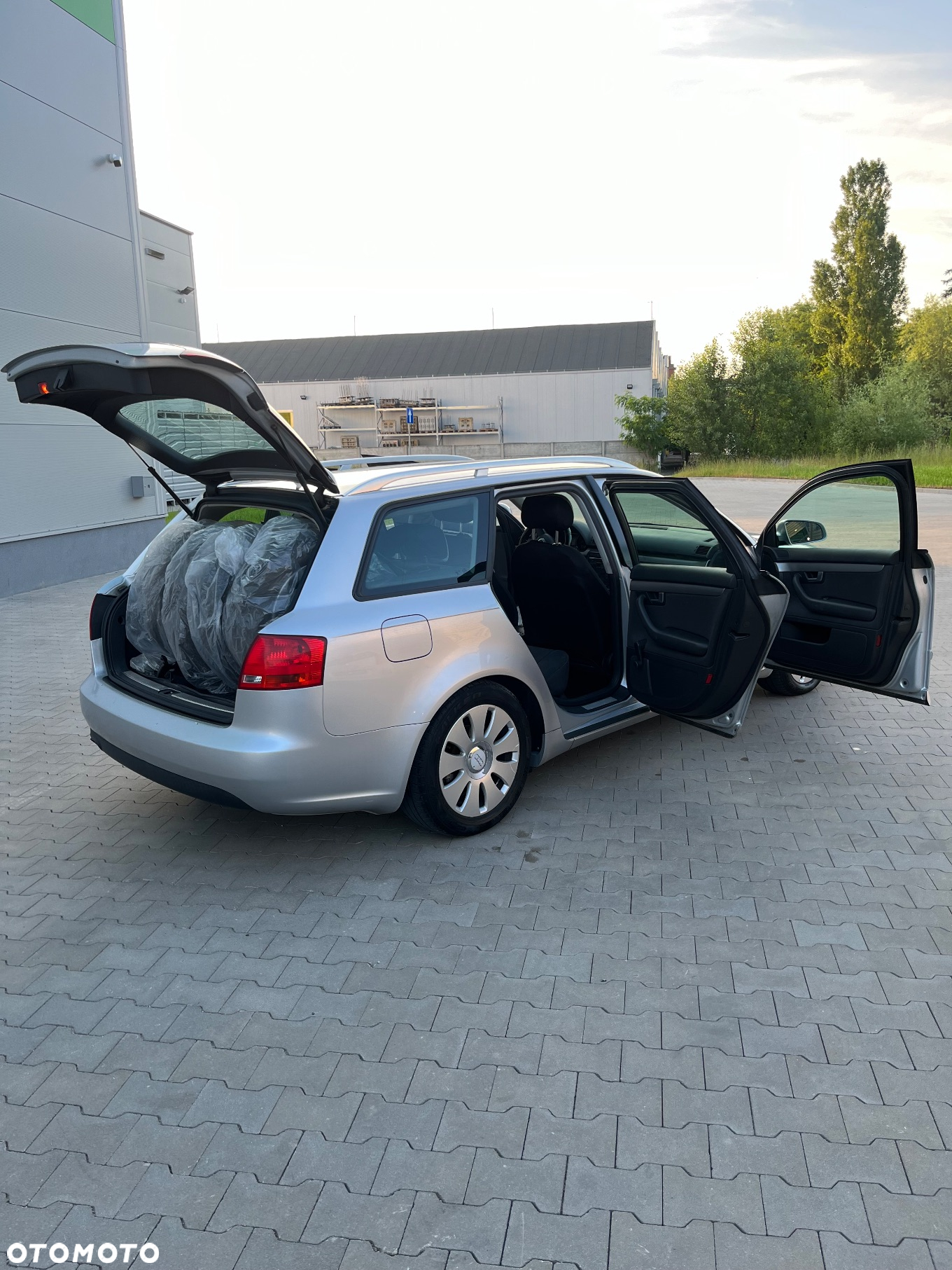 Audi A4 Avant 2.0 TDI Multitronic - 12
