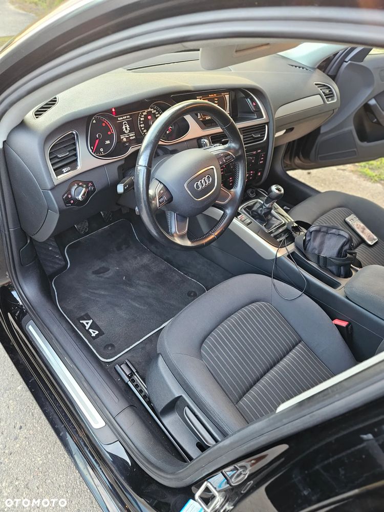 Audi A4 Avant 2.0 TDI - 23