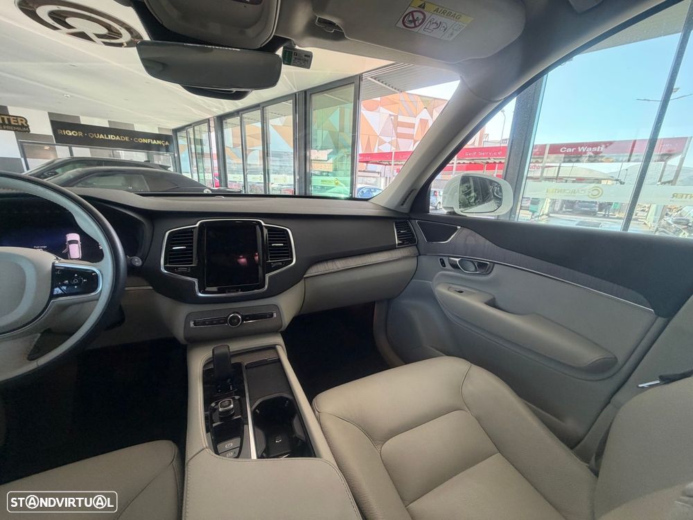 Volvo XC 90 - 11