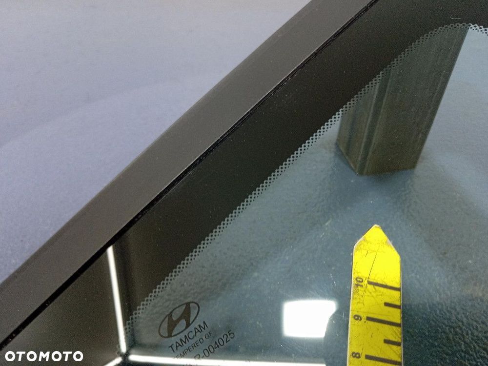 HYUNDAI BAYON SZYBA KAROSERYJNA PRAWY TYŁ 87820Q0710 - 7