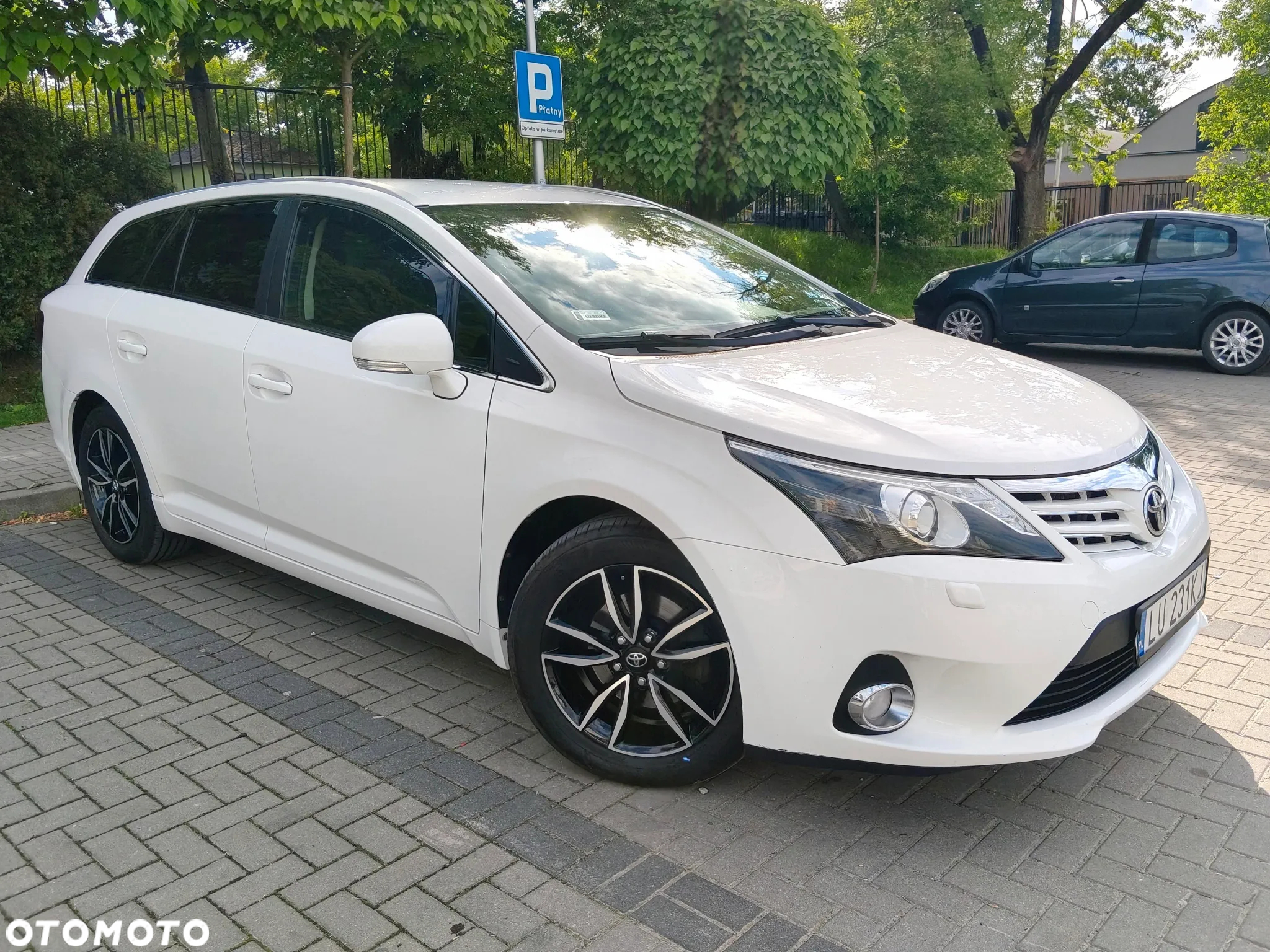 Toyota Avensis - 6
