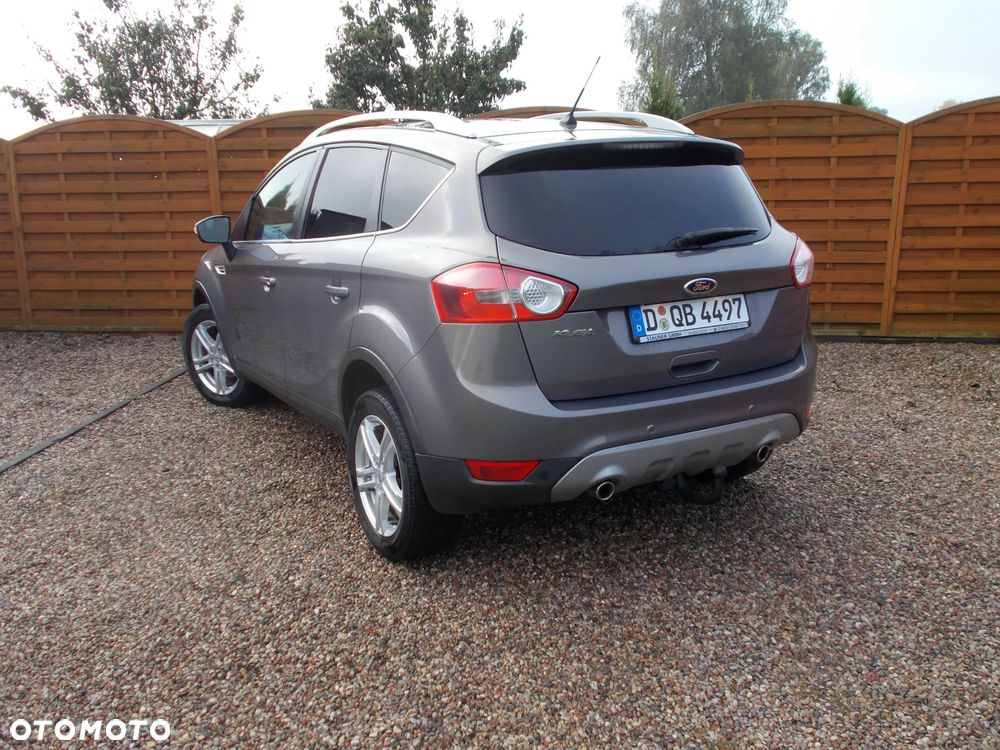 Ford Kuga 2.0 TDCi Titanium - 3