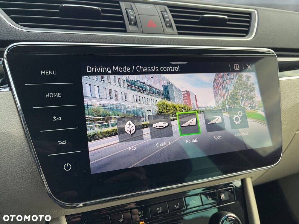 Skoda Superb 2.0 TDI SCR 4x4 L&K DSG - 31