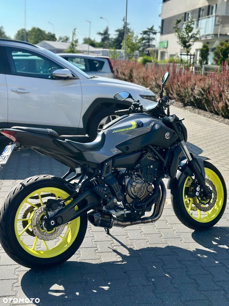 Yamaha MT - 5